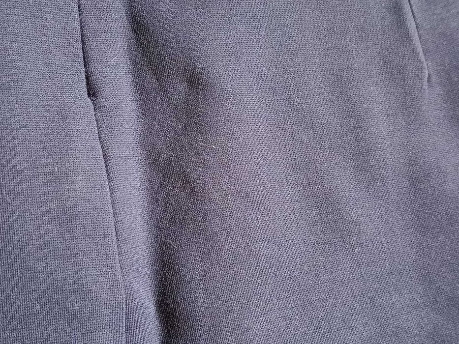 Granatowa elegancka obcisła spódnica do kolan 36 S S1
