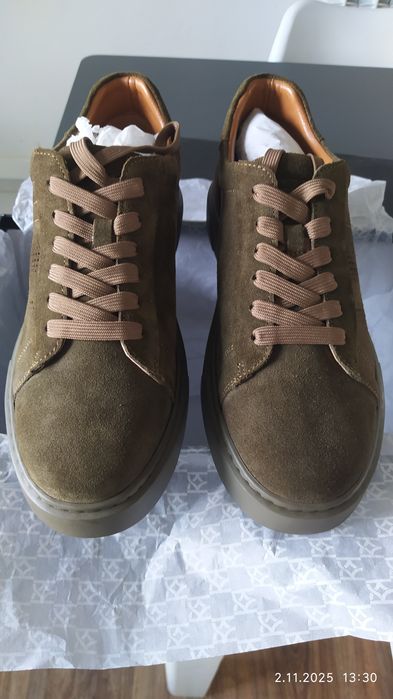 Kazar Khaki Nowe