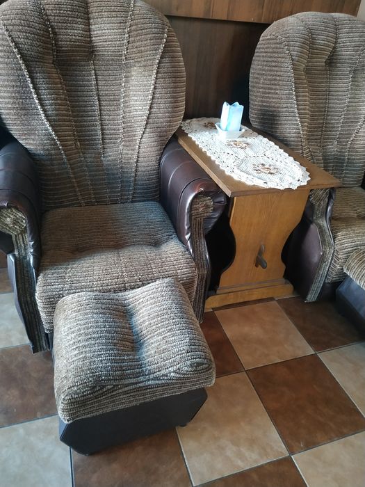 Комплект мягкой мебели