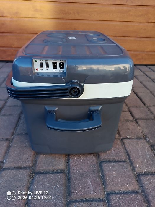 Lodówka samochodowa duża 40 L.