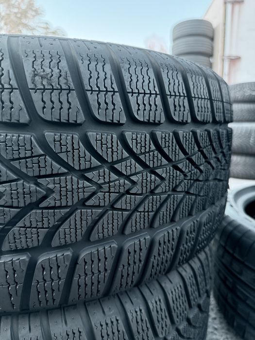 255 40 18 Dunlop SP WinterSport 4D 85% 2024 Шини Зима
