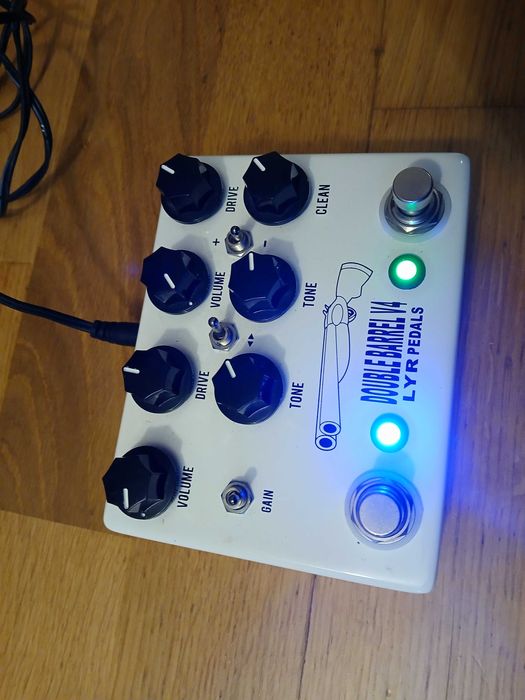 Pedais de Efeitos Julianna e Double Barrel