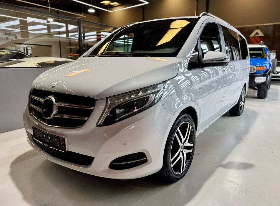 Mercedes-Benz Klasa V Mercedes-Benz V250 LONG - 211 KM - Bezwypadkowy