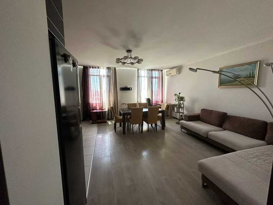 2 комн. квартира 94 м. Дом Усадьба Разумовского