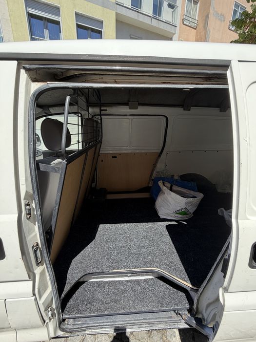 Mitsubishi L400 2.5