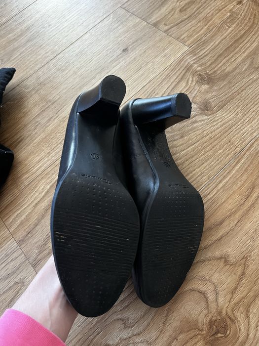 Czolenka Tamaris 40 skora