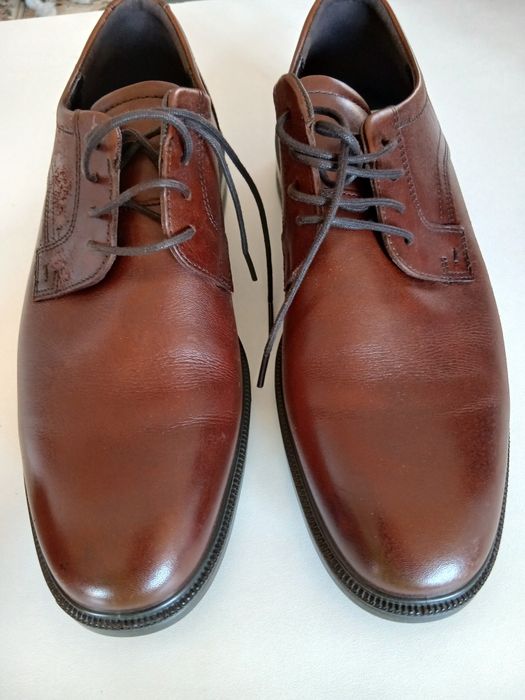 Продам туфли  ЄККО Германия  новые