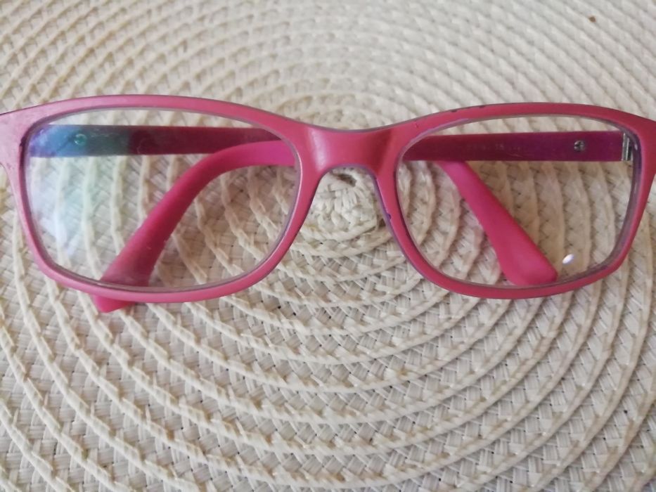 Oprawki do okularów dziecięce różowe używane
