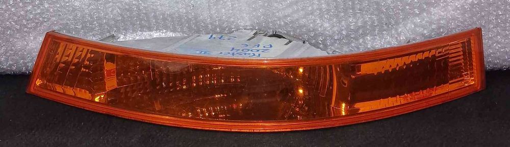 Pisca Frente Esquerdo 8200163914 - RENAULT MASTER II Caixa