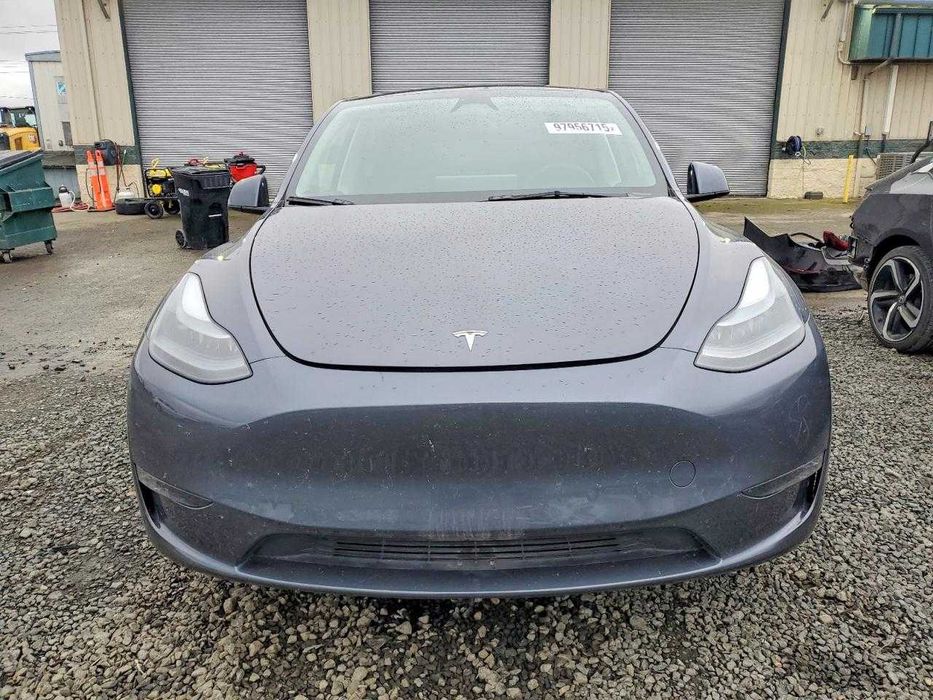 Бампер Tesla Model Y Розборка Тесла модел У Запчастини до Тесла Модел У