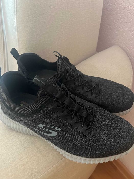 Кросівки Skechers оригінал розмір 39-40 стан відмінний.