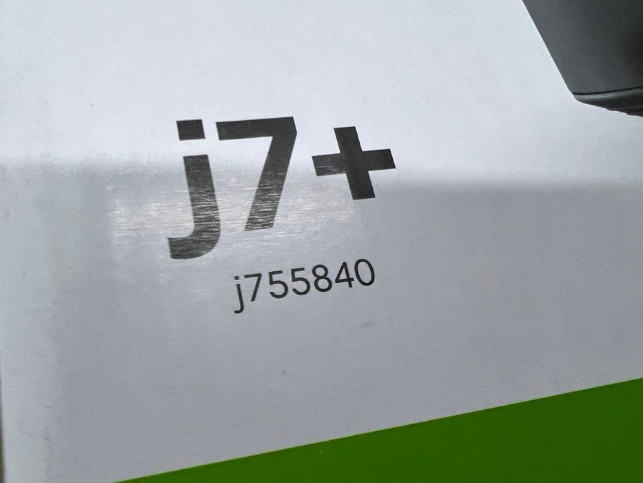 Робот-пылесос iRobot Roomba J7+ j755840 НОВЫЙ!