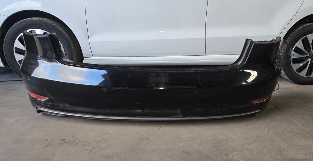 Parachoques Audi A3 SLINE Limousine Traseiro