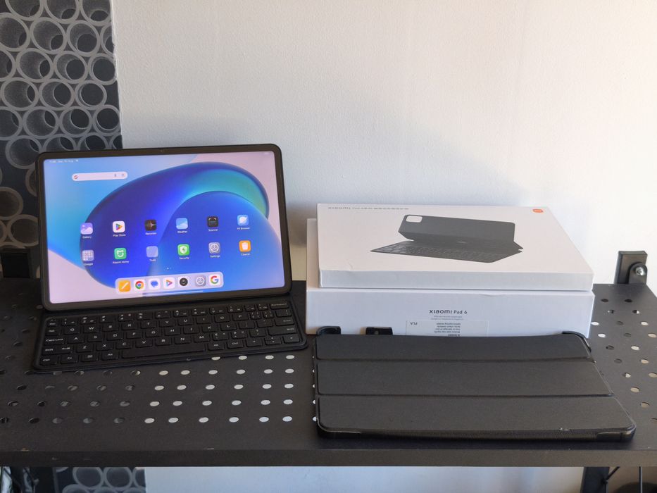Xiaomi Pad 6 8/256GB + Klawiatura Xiaomi i etui