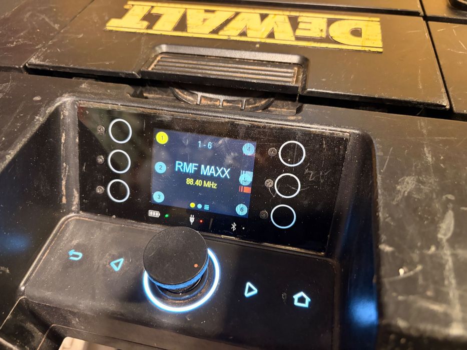 Radio Dewalt Tstak DWST1