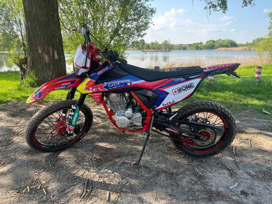 Продам   мотоцикл Kovi start 250