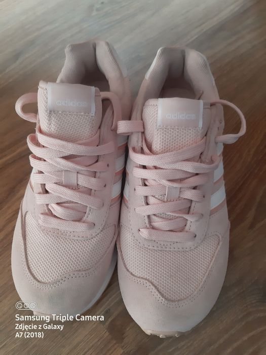 Sprzedam buty Adidas r38