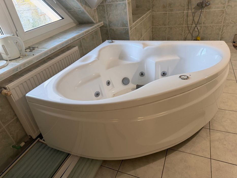 Wanna z hydromasażem oddam za darmo