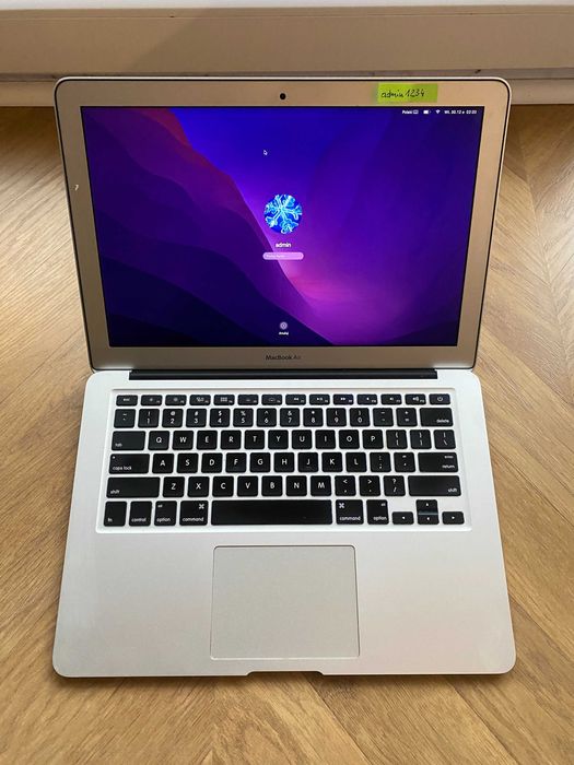 MacBook Air 13" (Early 2015) + Magic Mouse, org pudełko