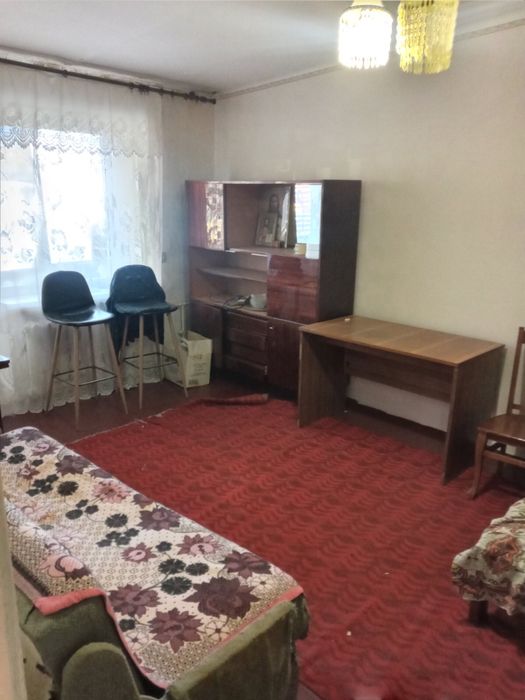 Продам однокомнатную на Черемушках