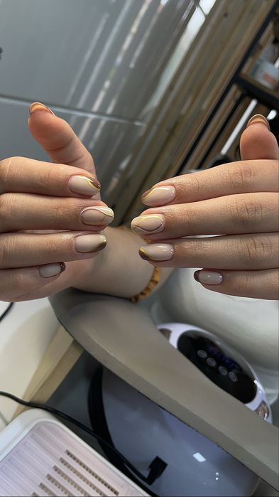 Unhas de gel bem feitas