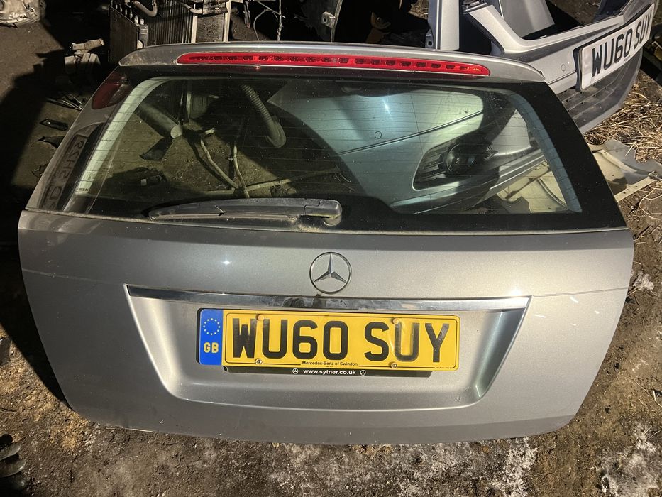 Ляда кляпа Mercedes w204 универсал