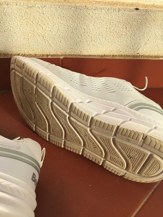 Sapatilhas BENCH -- Tamanho . 42 -- ( Unisexo )