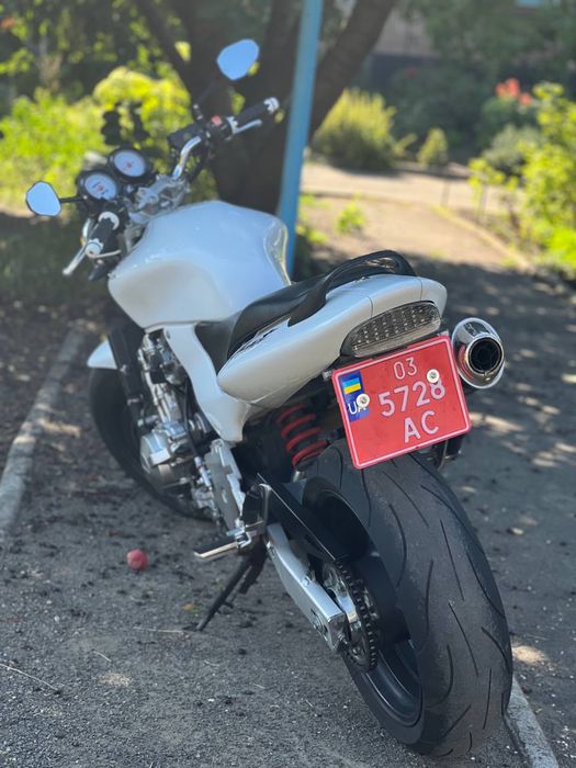 Honda hornet 600