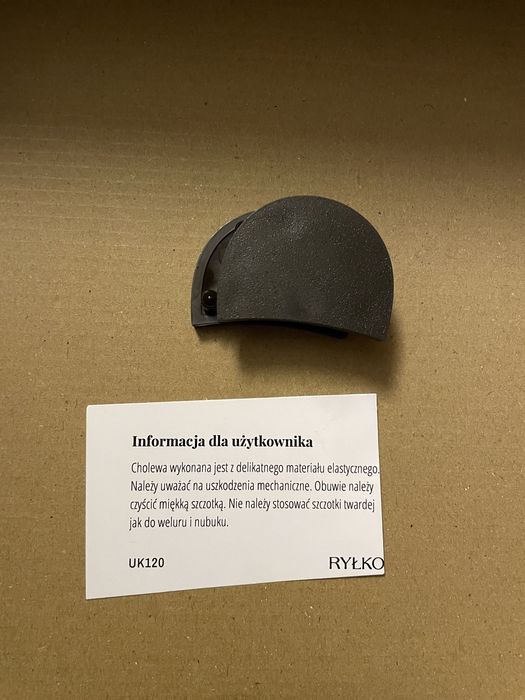 Botki na obcasie Ryłko