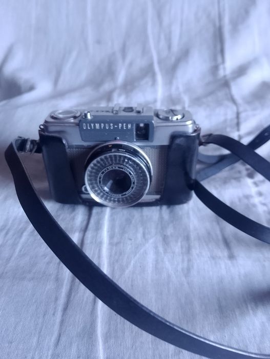 Lote de três máquinas fotográficas