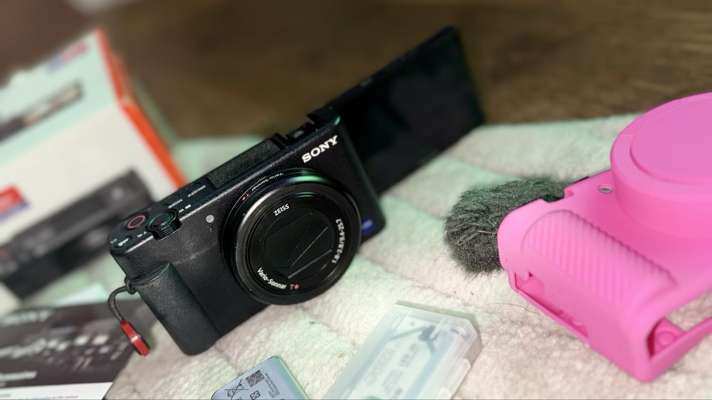 Фотокамера Sony zv1 аналог nikon g7x полная комплектация