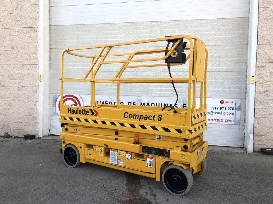 Plataformas Elevatórias Tesoura Elétricas 8 mts