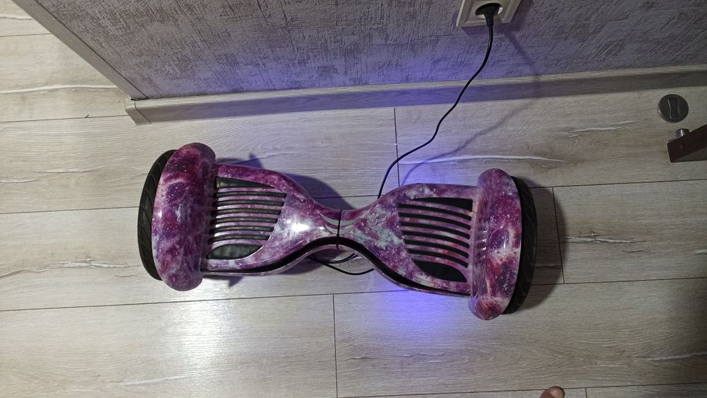 Гіроскутер для дівчинки