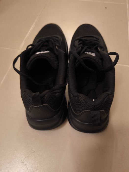 Sapatilhas NOVAS, vendo