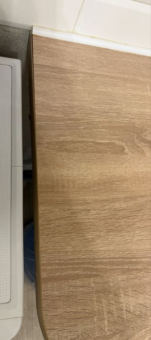 Низ кухні кутовий з камʼяною мийкою та краном