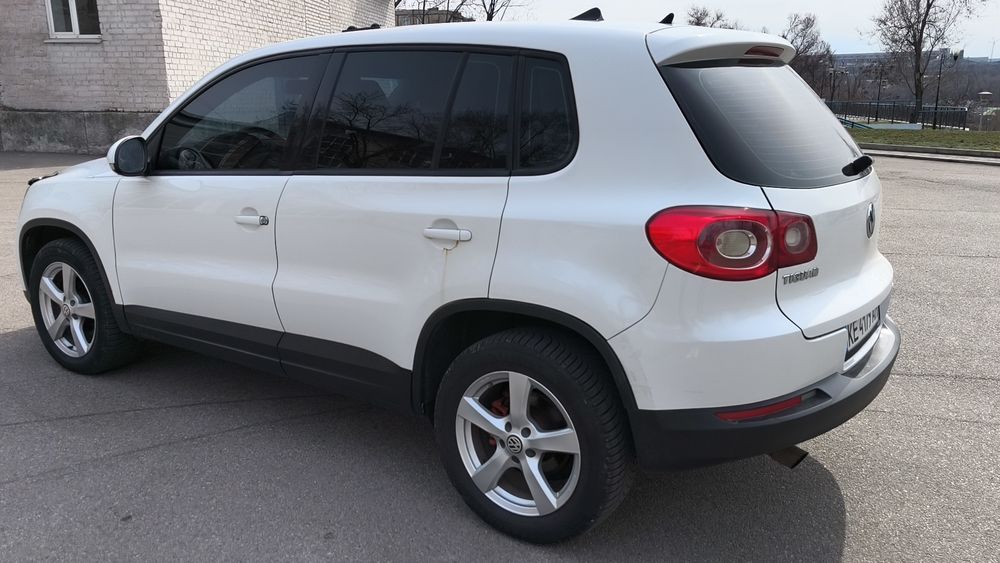 Volkswagen Tiguan 2.0 TSI