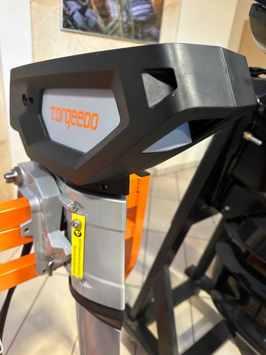 Kompletny zestaw - Elektryczny silnik zaburtowy TORQEEDO 6.0 RL 9.9KM