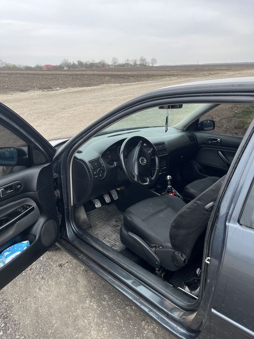 Продам Volkswagen Golf 4