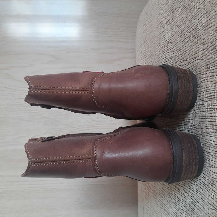 Новые кожаные полусапожки koel Kolkem.(Португалия), стелька 25 см.