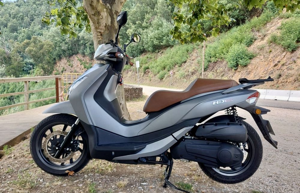 Sym HD300 (como nova)