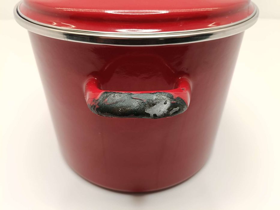 Garnek z pokrywką, BK Holland Indigo Pot, czerwony, 8,7 l (DEFEKT)