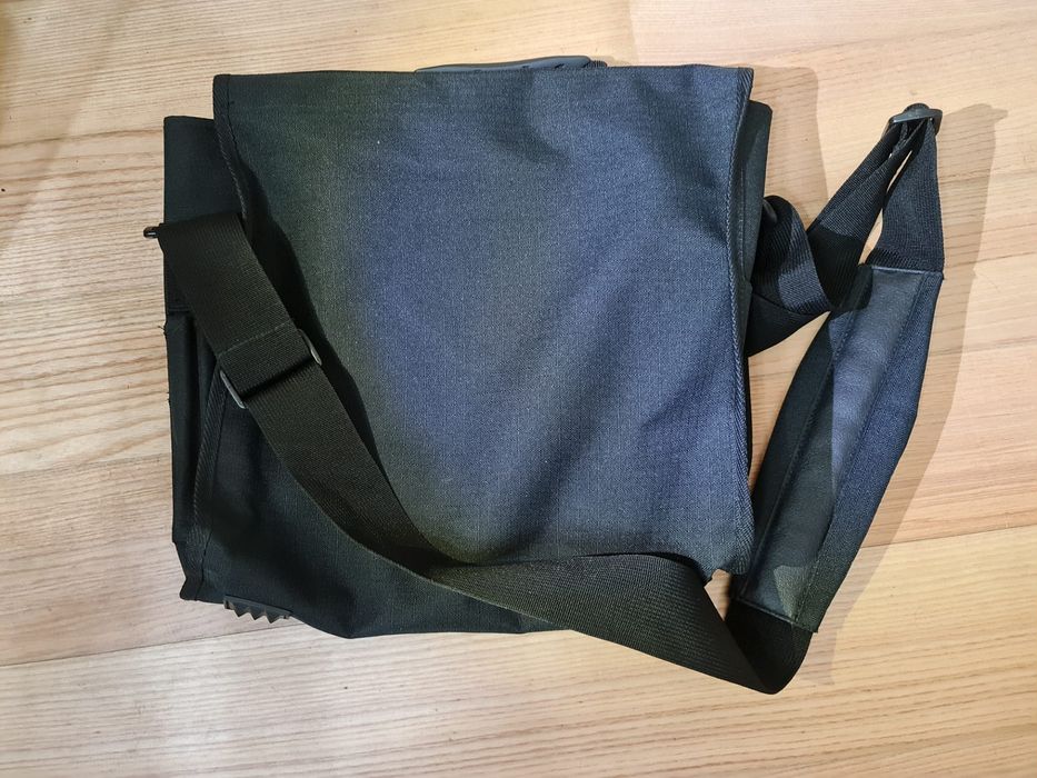 Mala tiracolo Quadra