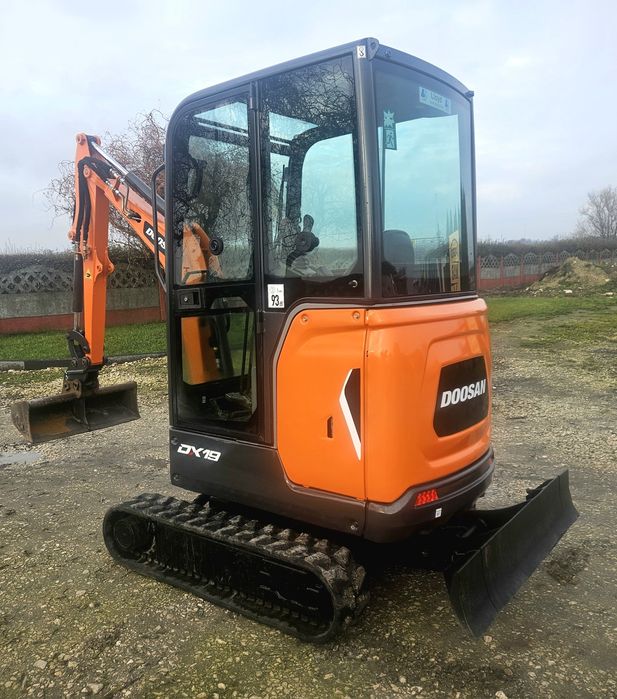 Minikoparka Doosan dx19.Rok 2015.Waga 2tony. Jcb.kubota takeuchi.bobca
