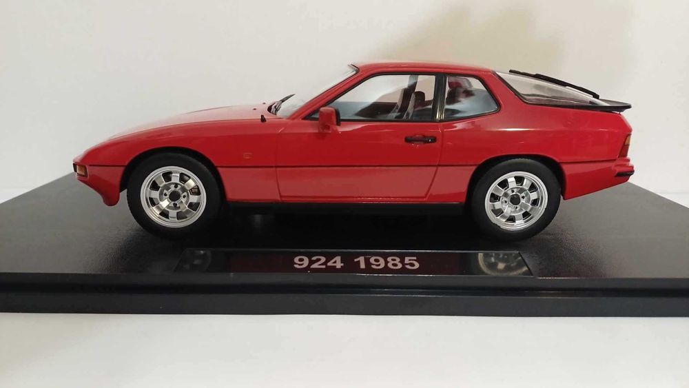 1/18 Porsche 924 vm - KK-Scale