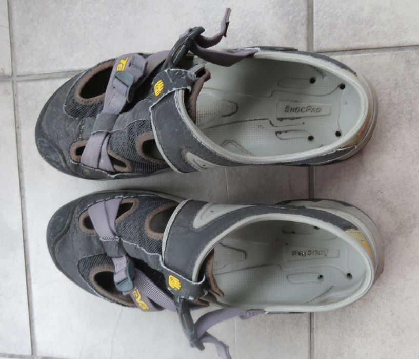 sandały teva   44,5