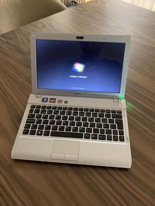 Portátil SONY VAIO (Excelente estado)