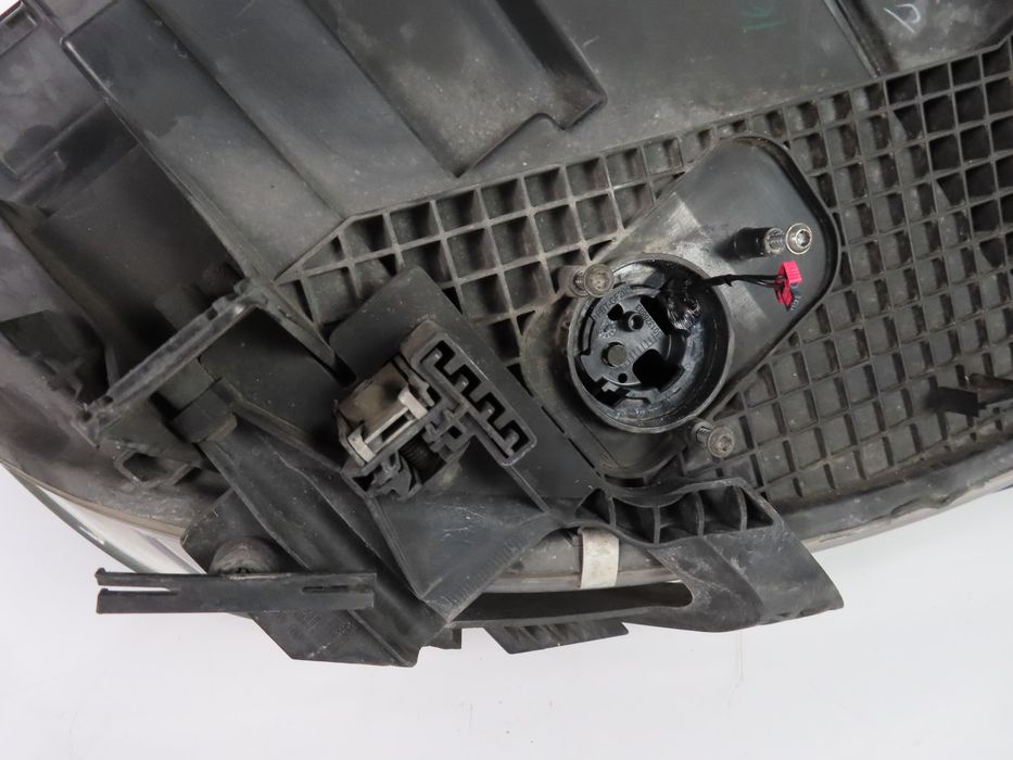 Farol Xenon Bmw X5 Ref: 63117317101 / 7290053