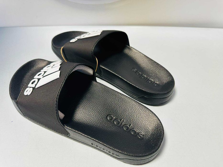 Adidas Adilette Shower GZ3779  40 klapki piankowe plażowe