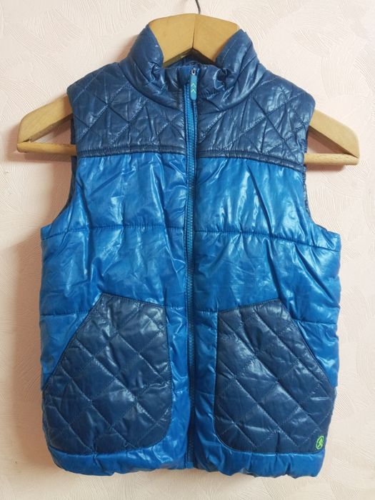 Жилетка безрукавка детская
