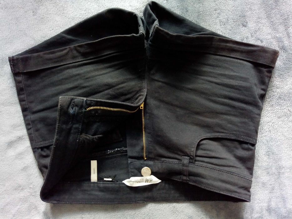 Krótkie spodenki jeans czarne - H&M - rozm.14